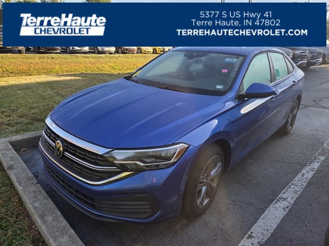 Used 2024 Volkswagen Jetta SE