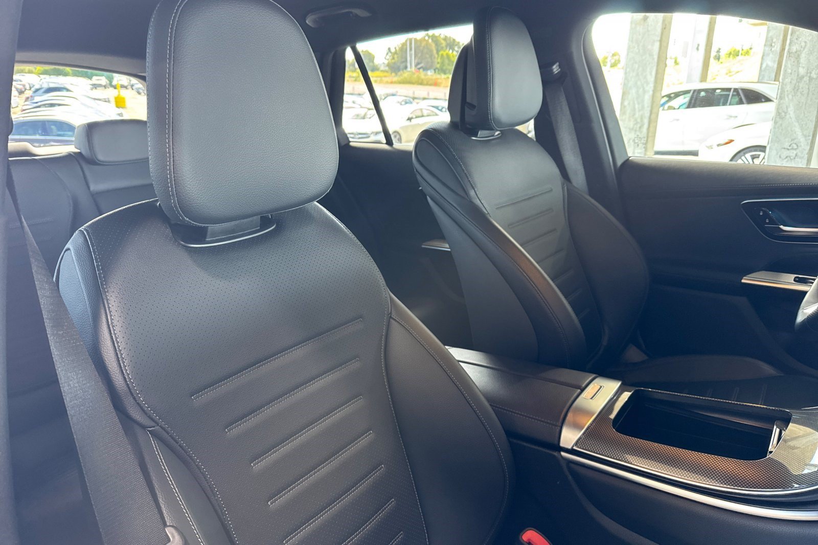 Certified 2024 Mercedes-Benz GLC 300 image 35