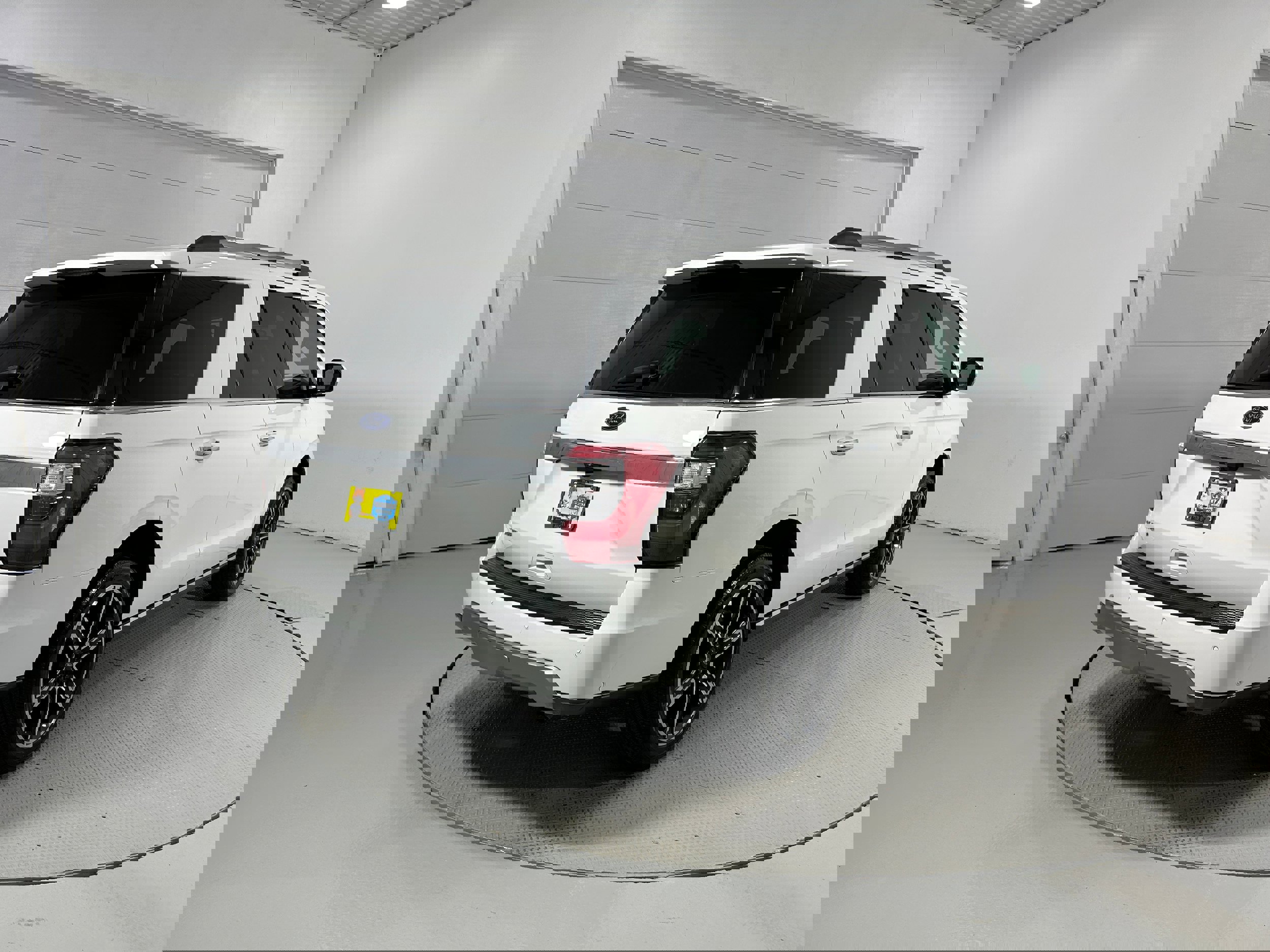 Used 2021 Ford Expedition Limited image 41