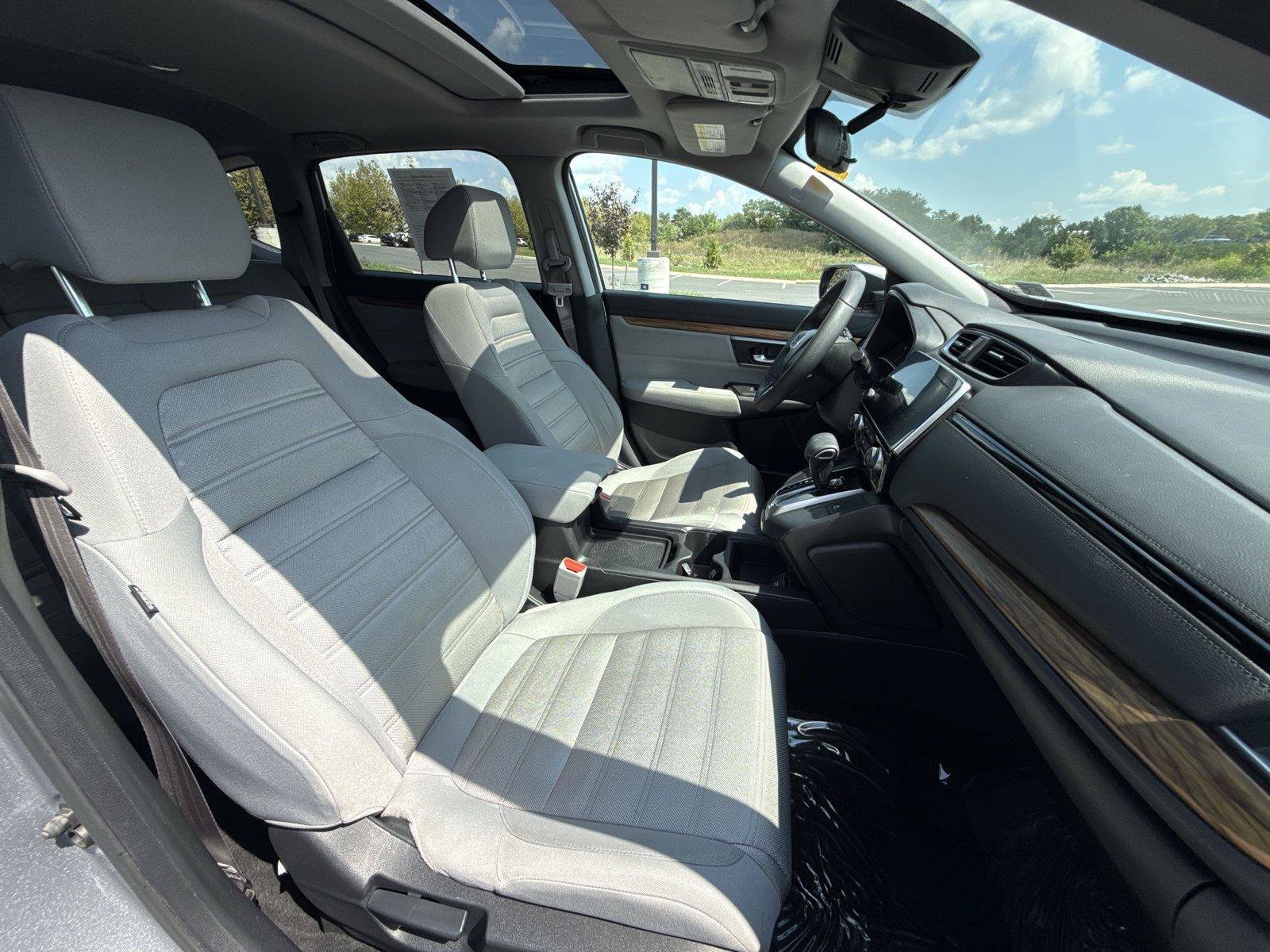 Used 2017 Honda CR-V EX image 19