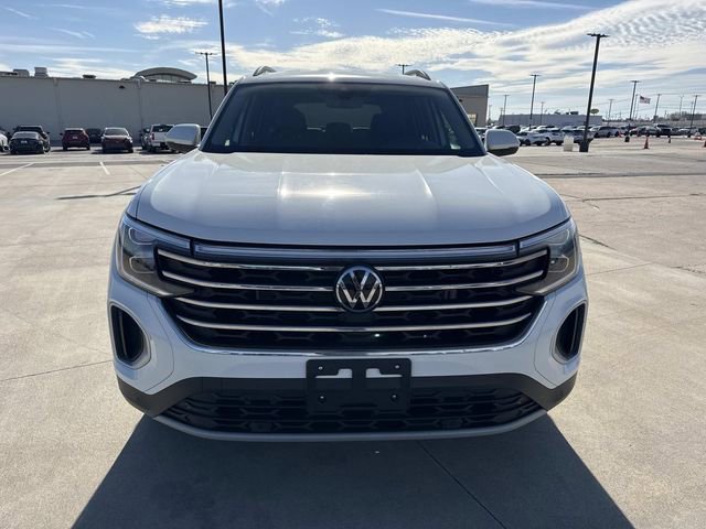 Used 2025 Volkswagen Atlas SE image 8