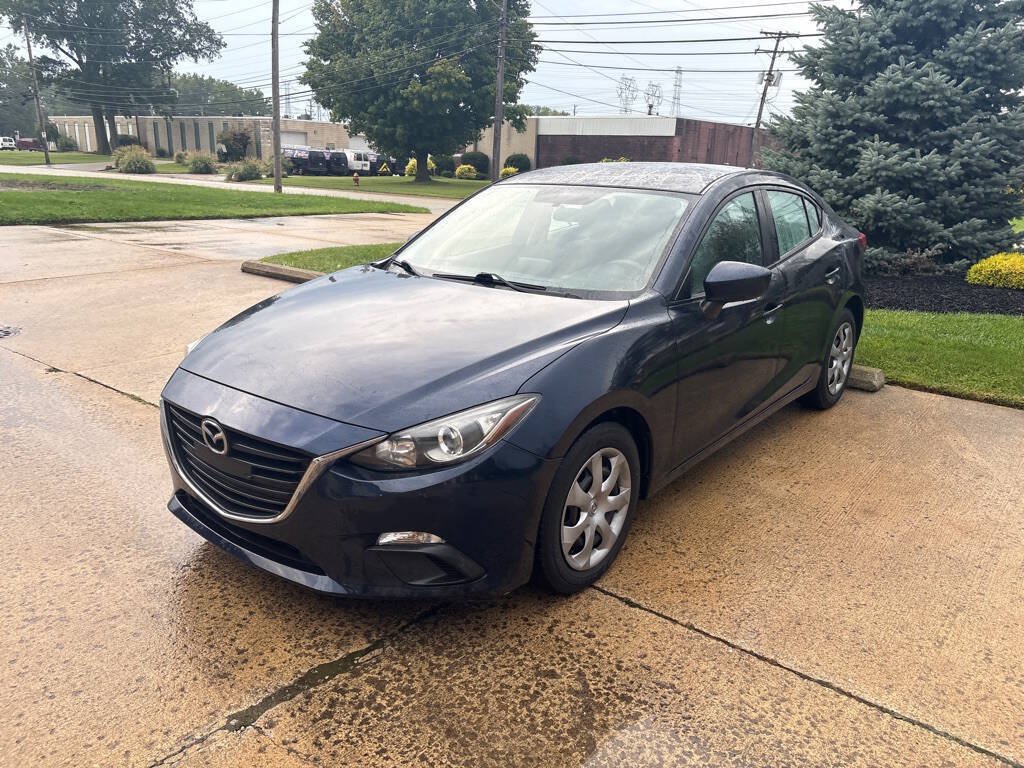 Used 2016 MAZDA MAZDA3 i Sport FWD image 3
