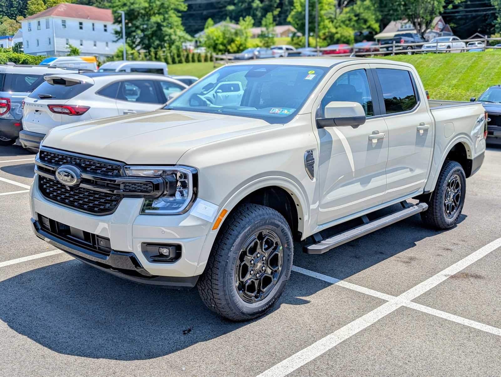 New 2026 Ford Ranger Lariat w/ Black Appearance Package AWD/4WD image 1