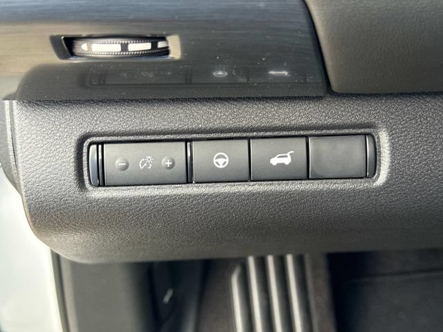 New 2026 Nissan Pathfinder SL FWD image 21