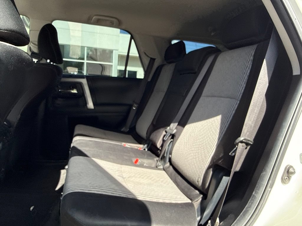 Used 2020 Toyota 4Runner SR5 AWD/4WD image 24