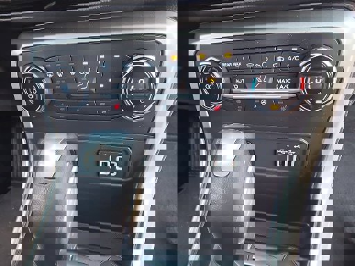 Certified 2019 Ford EcoSport Titanium FWD image 5