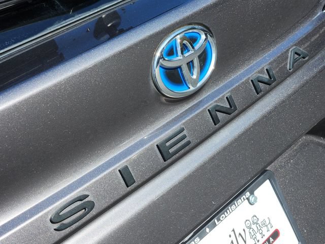 Certified 2022 Toyota Sienna XLE FWD image 6