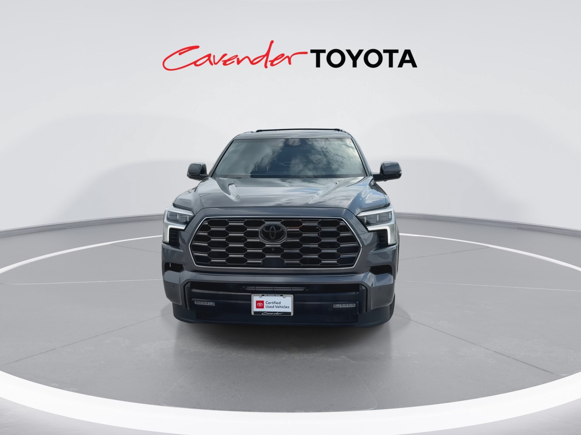 Certified 2025 Toyota Sequoia Platinum AWD/4WD image 3