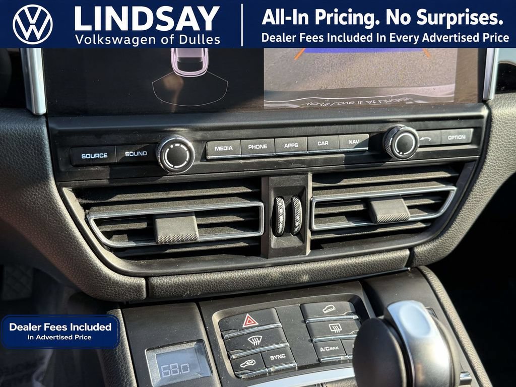 Used 2021 Porsche Macan AWD/4WD image 16