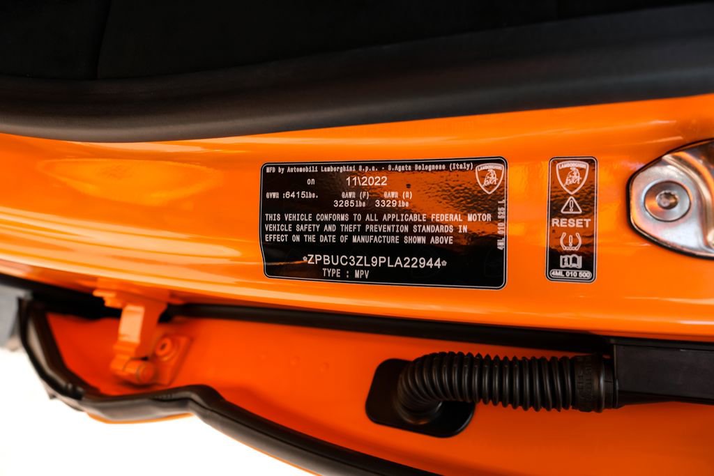 Used 2023 Lamborghini Urus Performante image 63