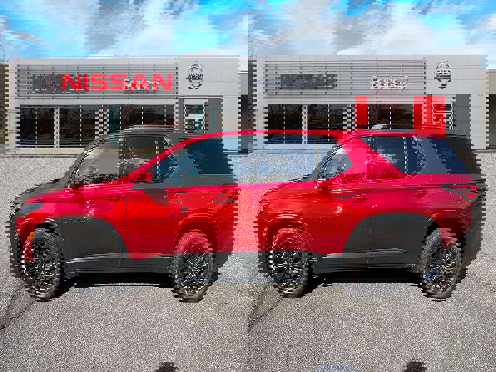 Used 2023 Chevrolet Traverse RS image 6