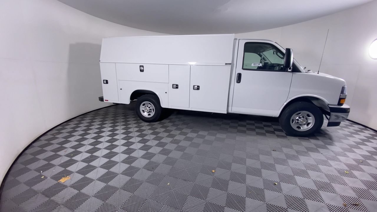 New 2025 Chevrolet Express 3500 w/ Power Convenience Package RWD image 20
