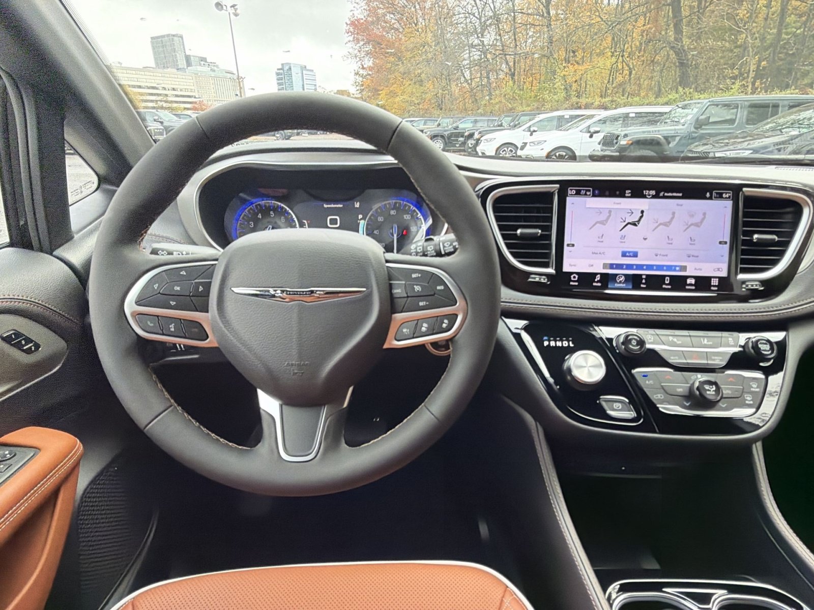 New 2026 Chrysler Pacifica Pinnacle FWD image 16