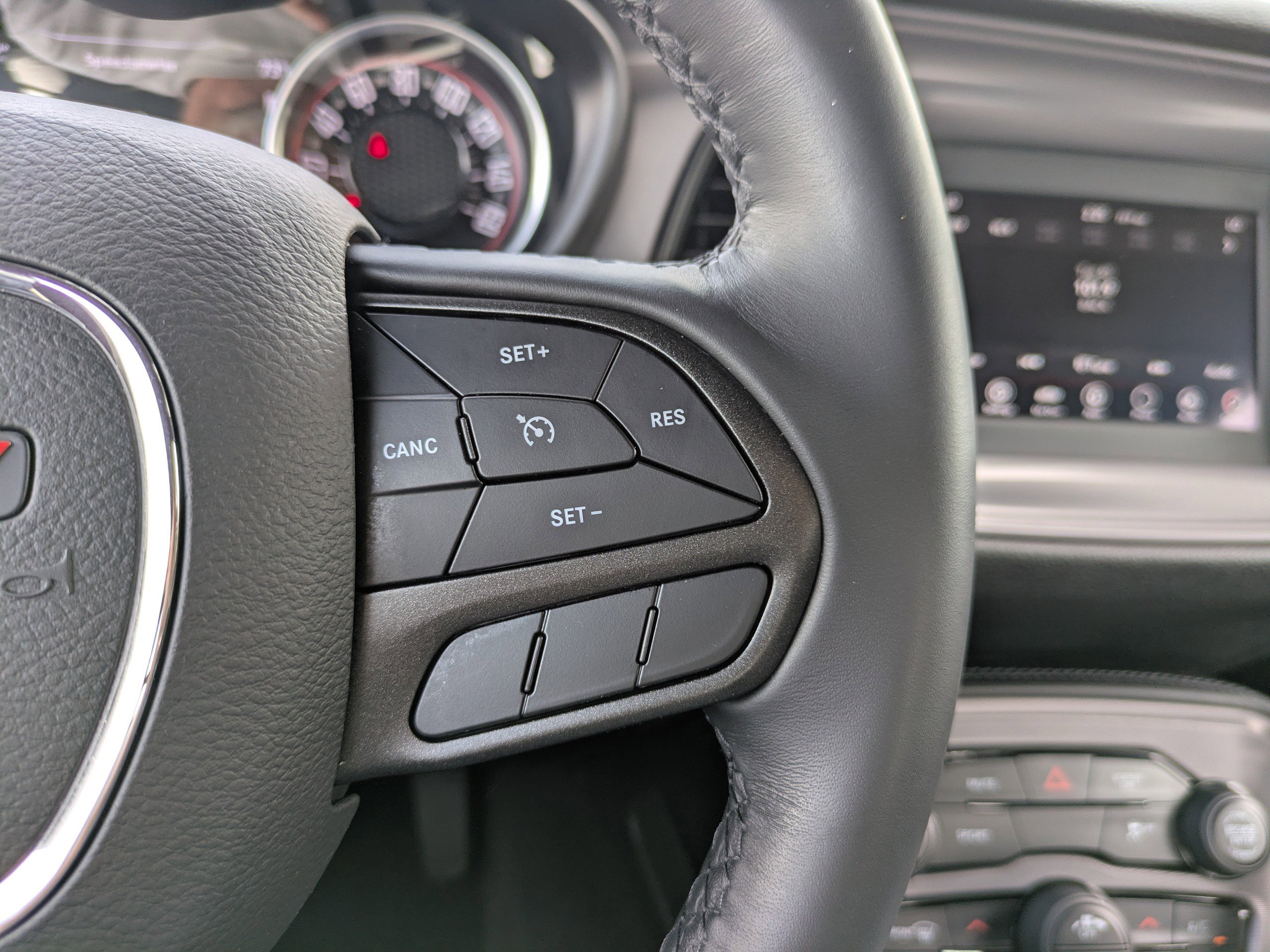 Used 2023 Dodge Challenger SXT image 25