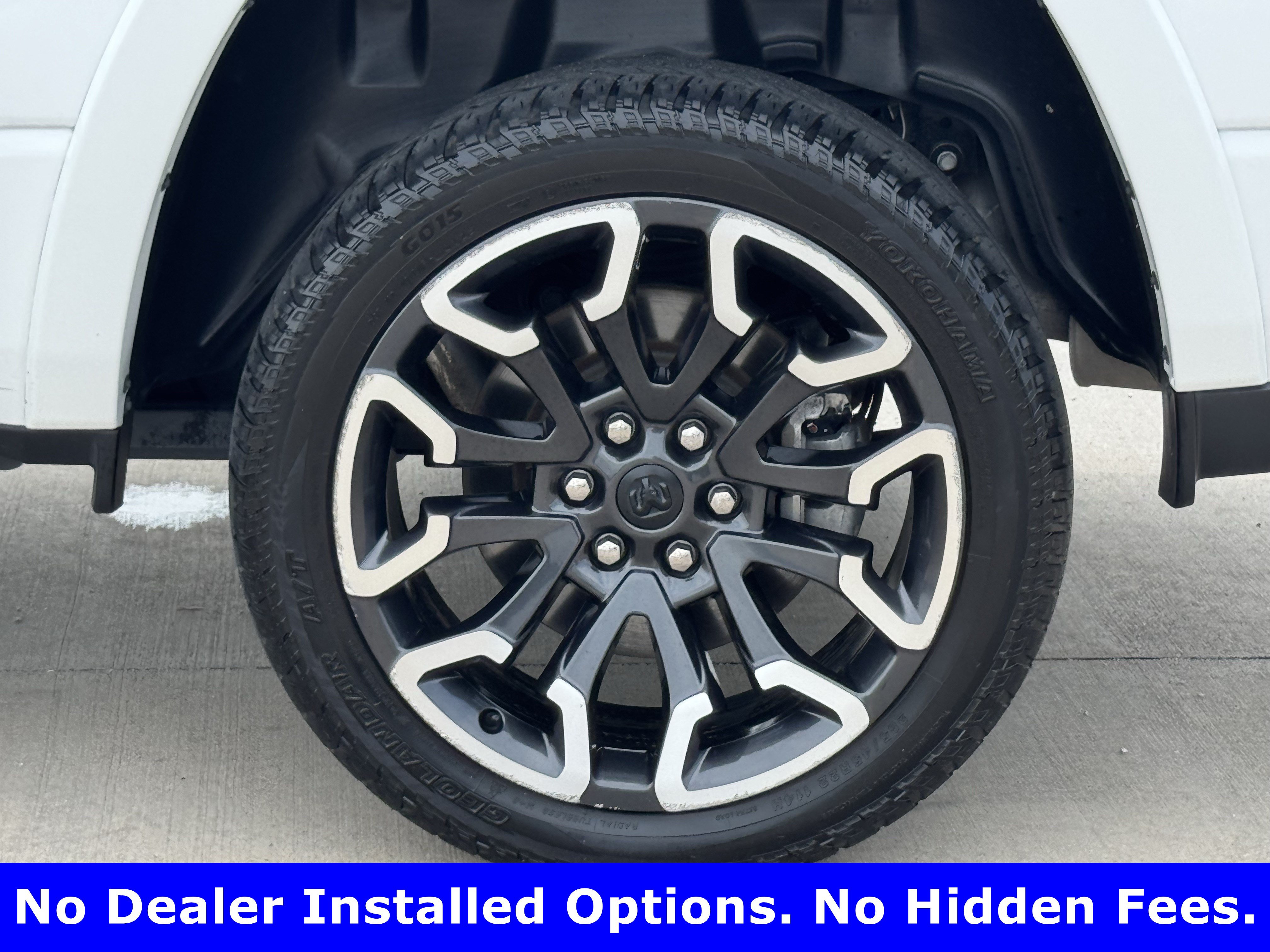 Used 2025 RAM 1500 Limited AWD/4WD image 8
