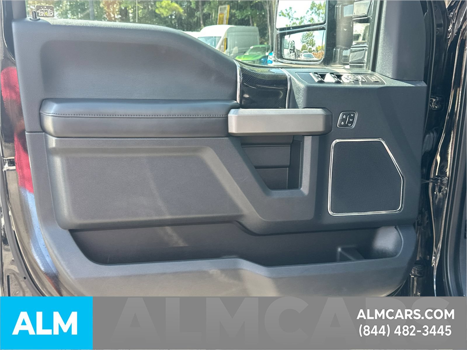 Used 2022 Ford F250 Platinum AWD/4WD image 11