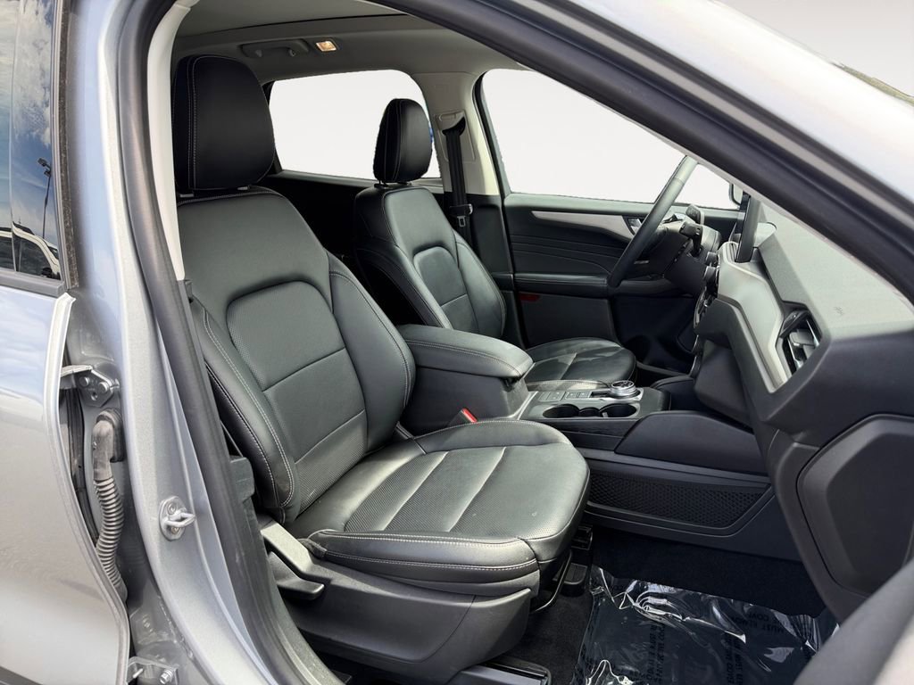 Used 2022 Ford Escape SEL AWD/4WD image 25