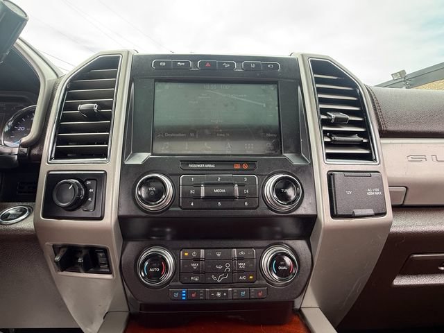 Used 2019 Ford F350 King Ranch w/ King Ranch Ultimate Package AWD/4WD image 22