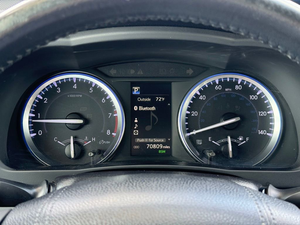 Used 2018 Toyota Highlander XLE image 9