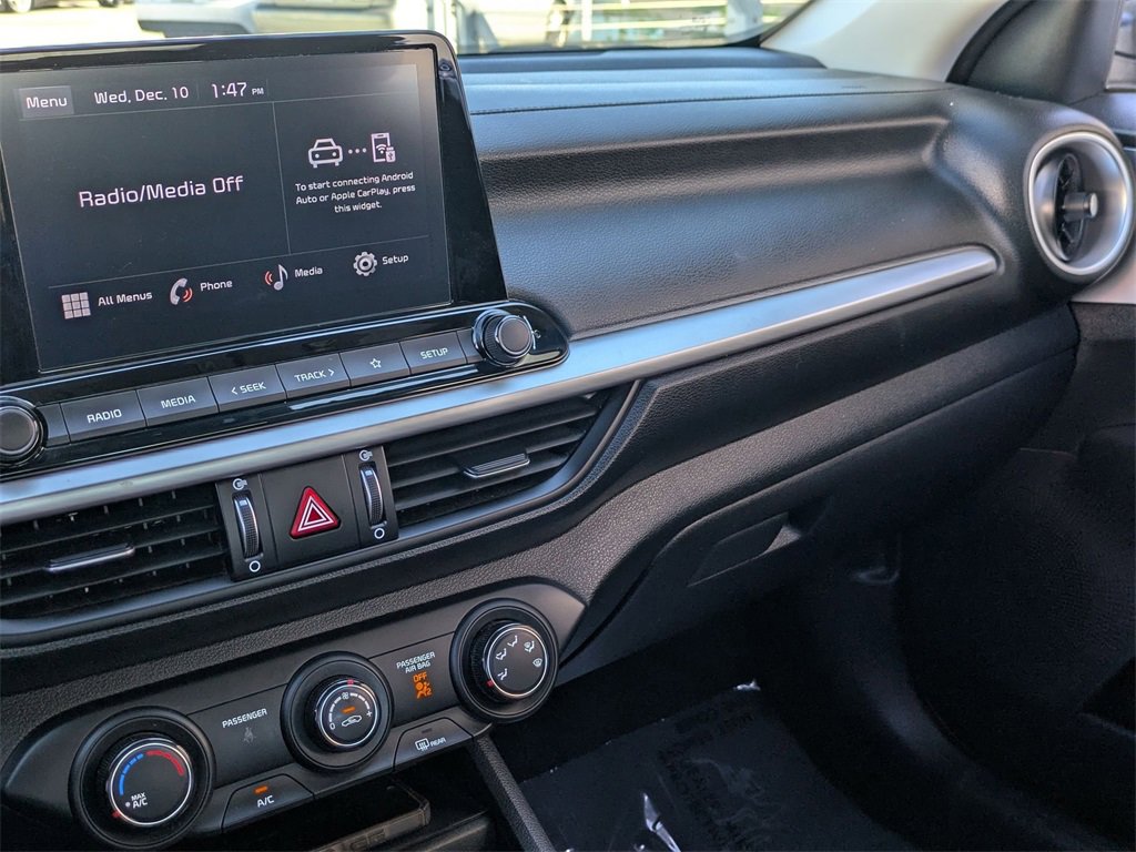 Used 2024 Kia Forte LXS image 15