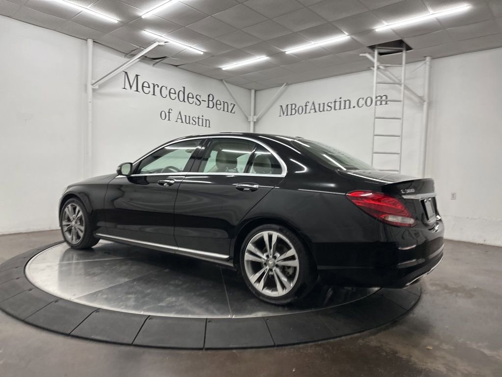 Used 2016 Mercedes-Benz C 300 Sedan image 5