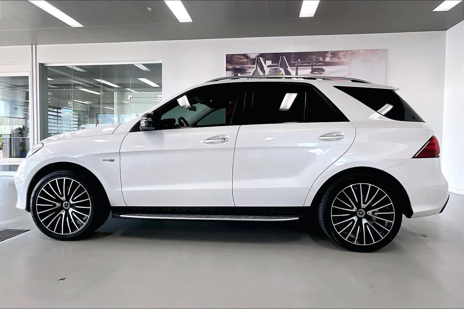 Used 2018 Mercedes-Benz GLE 43 AMG 4MATIC image 3