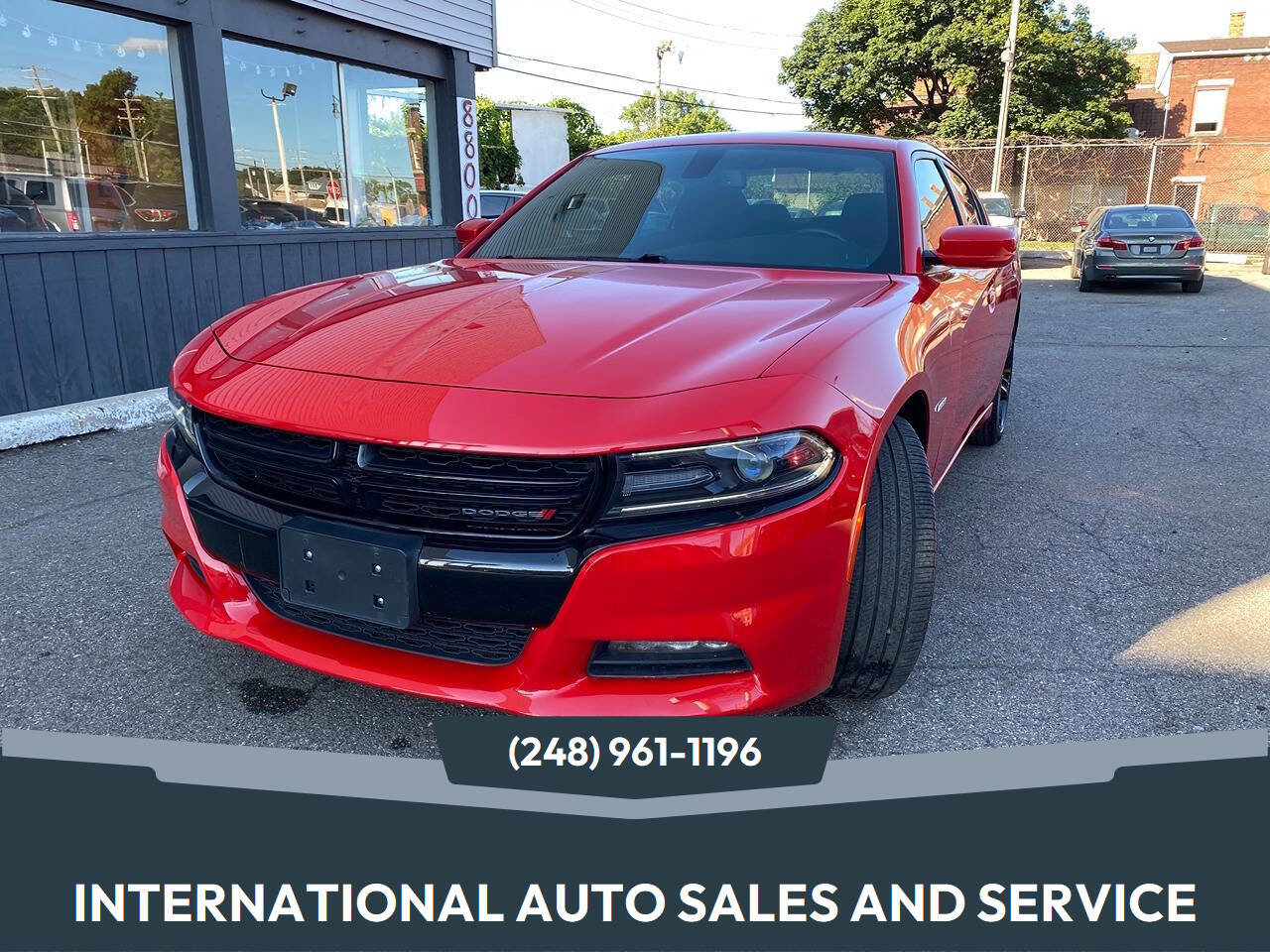 Used 2018 Dodge Charger R/T video 1