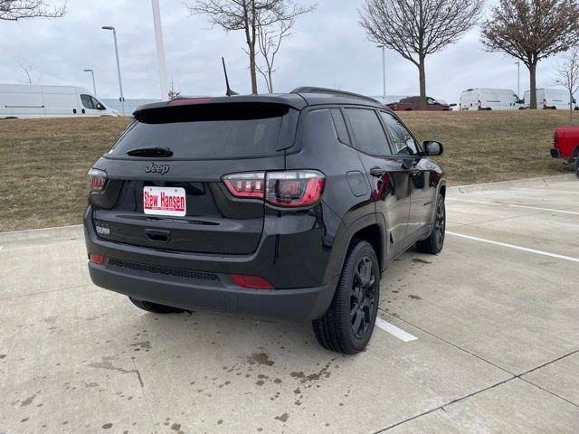 New 2026 Jeep Compass Latitude AWD/4WD image 6