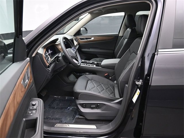 New 2026 Volkswagen Atlas SE image 9