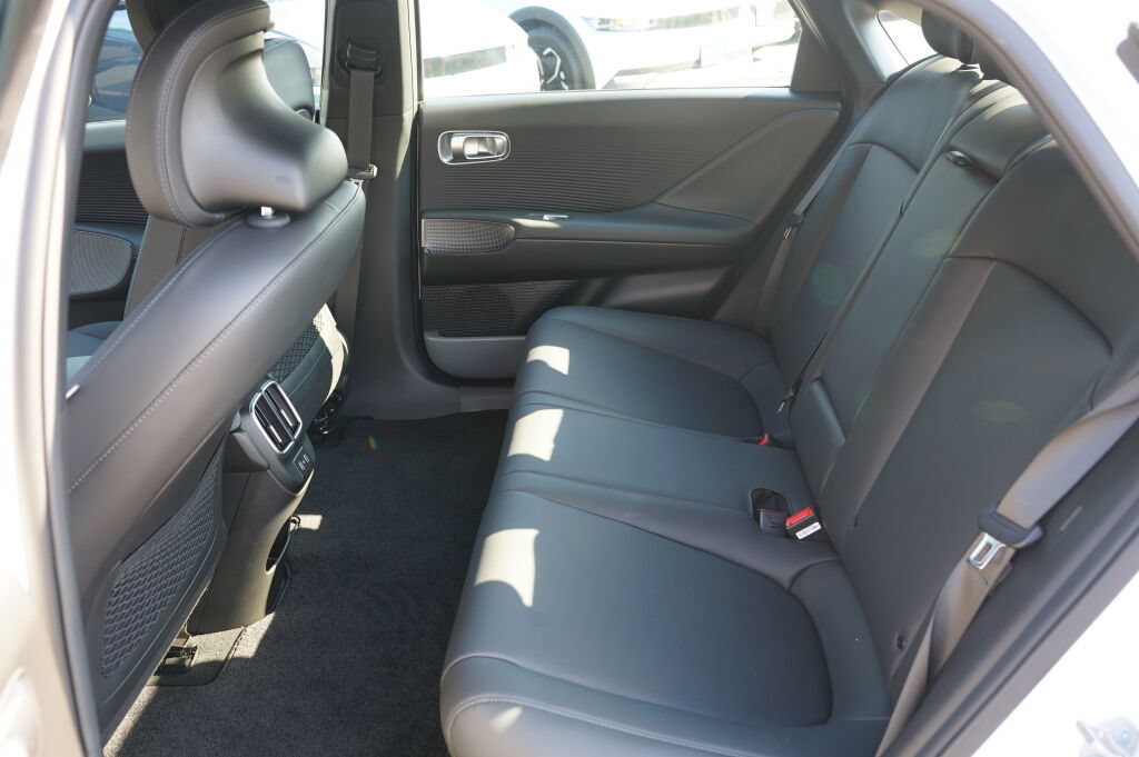 Certified 2023 Hyundai Ioniq 6 Limited w/ Cargo Package RWD image 30