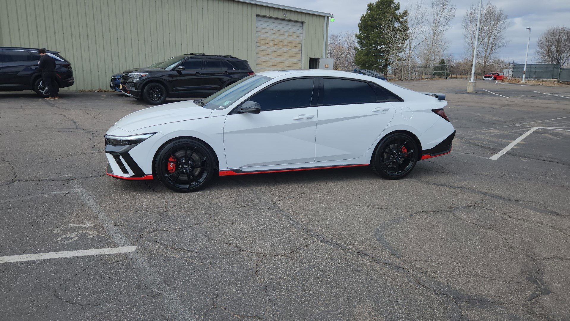 Used 2025 Hyundai Elantra N Base image 5