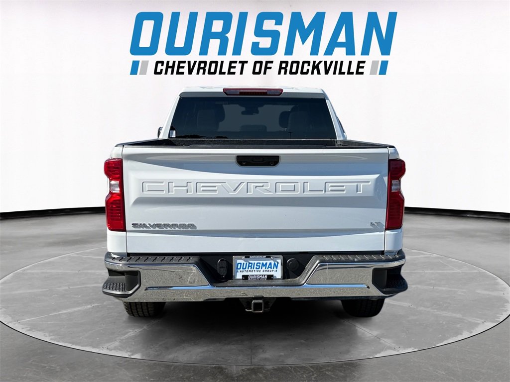 New 2026 Chevrolet Suburban Z71 w/ Sun And Tow Package image 5