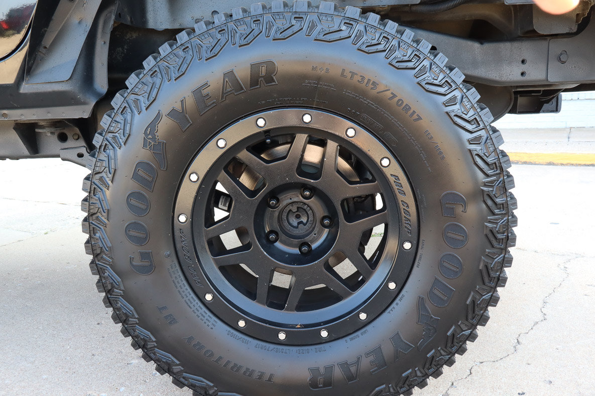 Used 2018 Jeep Wrangler Unlimited Sport S AWD/4WD image 19