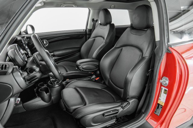 Used 2017 MINI Cooper S image 28