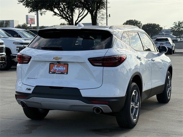 New 2026 Chevrolet Blazer LT image 4