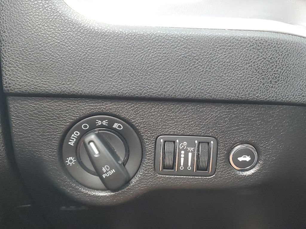 Certified 2022 Dodge Charger R/T RWD image 20