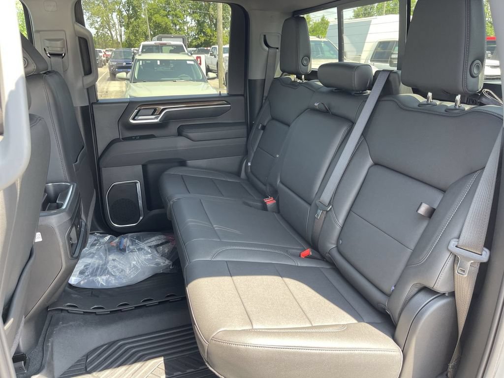 New 2026 Chevrolet Silverado 2500 LT w/ All Star Edition AWD/4WD image 21