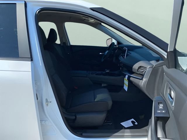 New 2026 Nissan Rogue SV AWD/4WD image 27