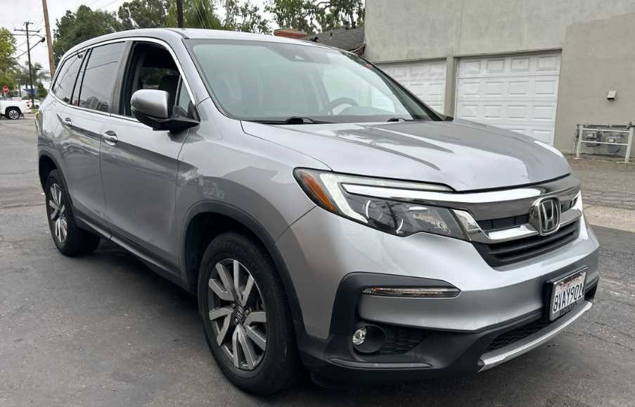 Used 2021 Honda Pilot EX image 3