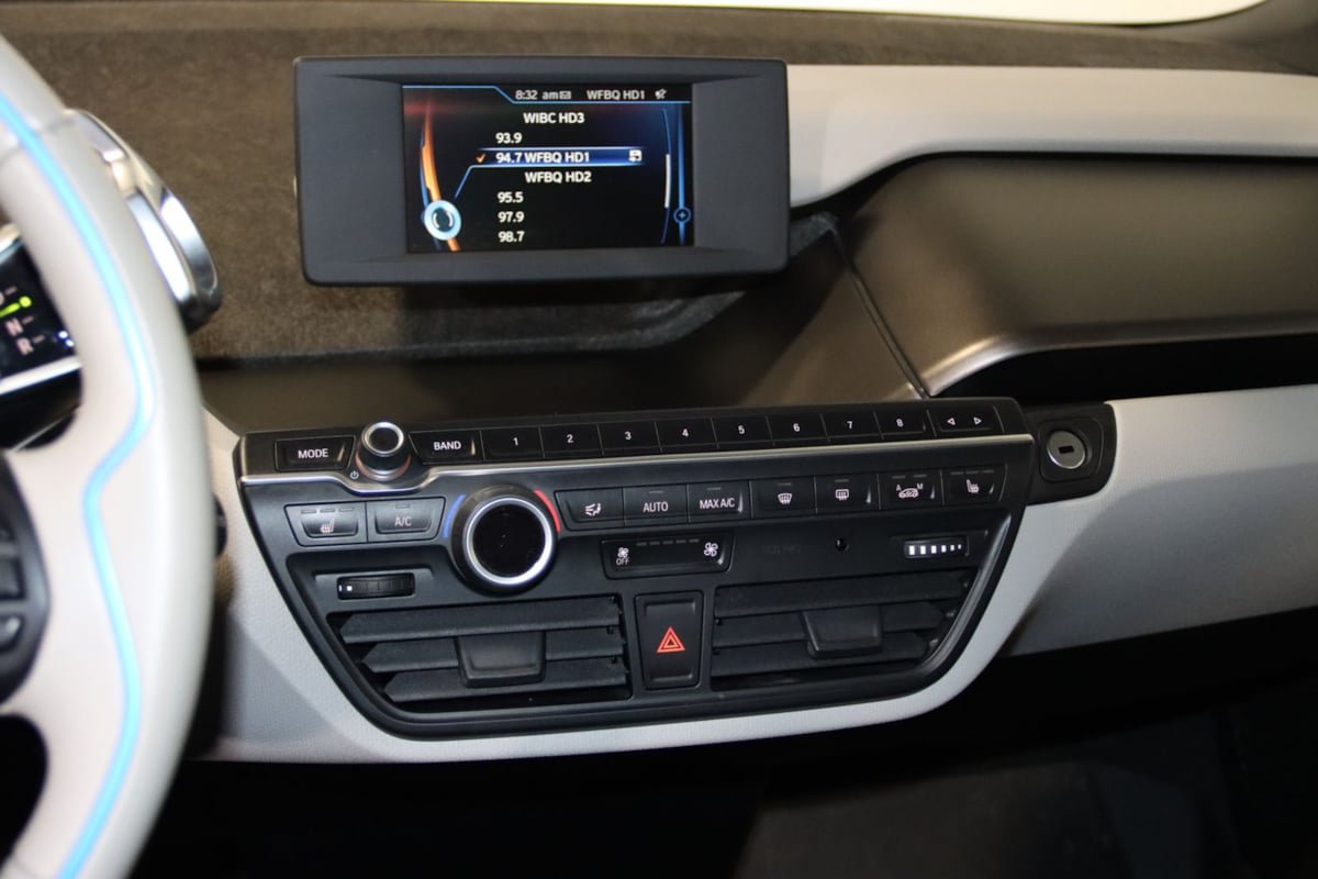 Used 2014 BMW i3 RWD image 43