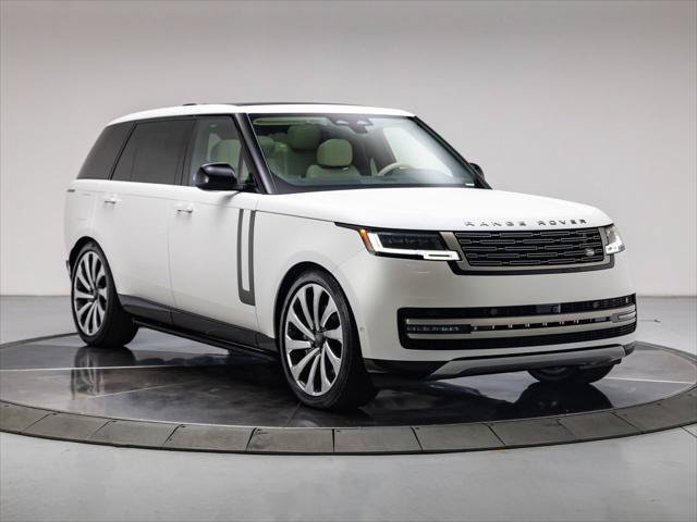 New 2026 Land Rover Range Rover Long Wheelbase SE AWD/4WD image 7