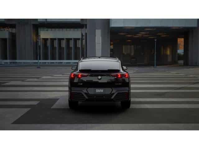 New 2027 BMW X2 xDrive28i AWD/4WD image 5