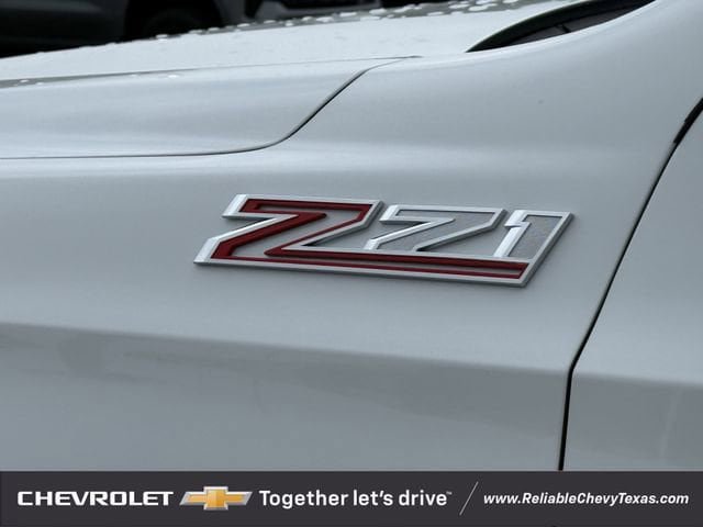 New 2026 Chevrolet Suburban Z71 w/ Comfort Package AWD/4WD image 11