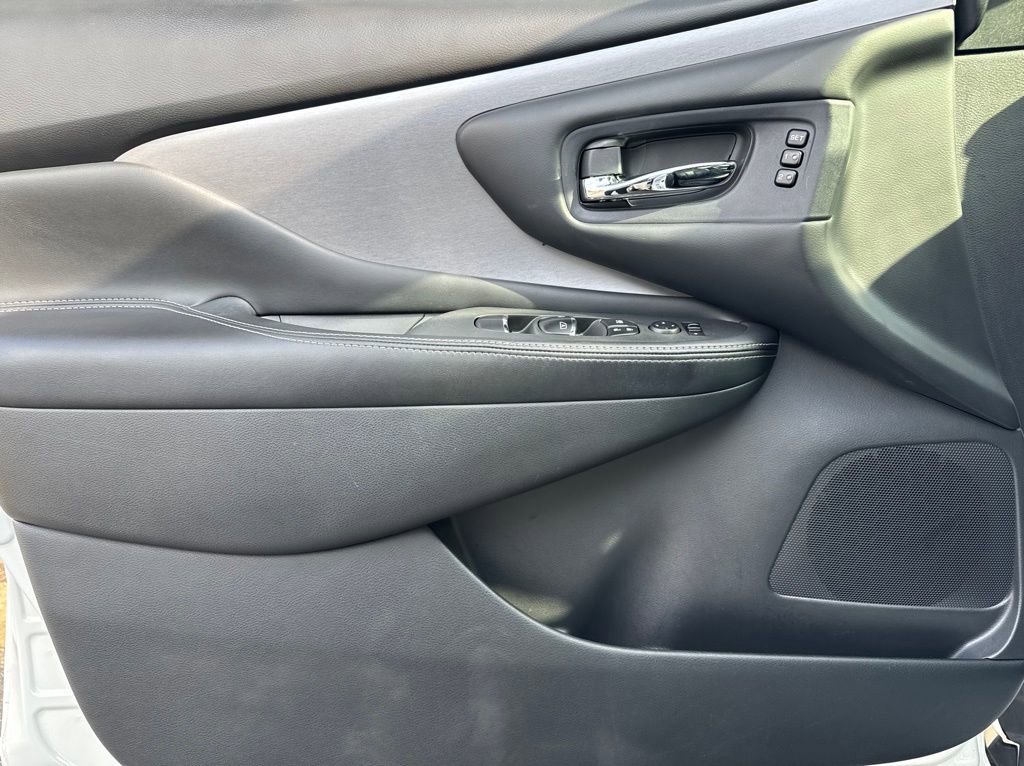 Used 2019 Nissan Murano SL w/ SL Technology Package image 11