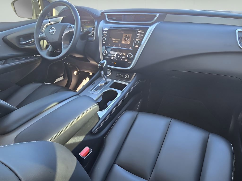 Used 2024 Nissan Murano SV image 27