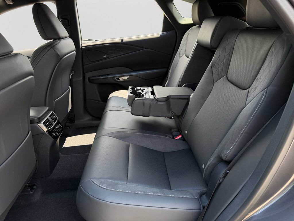 New 2026 Lexus RX 350 AWD image 8