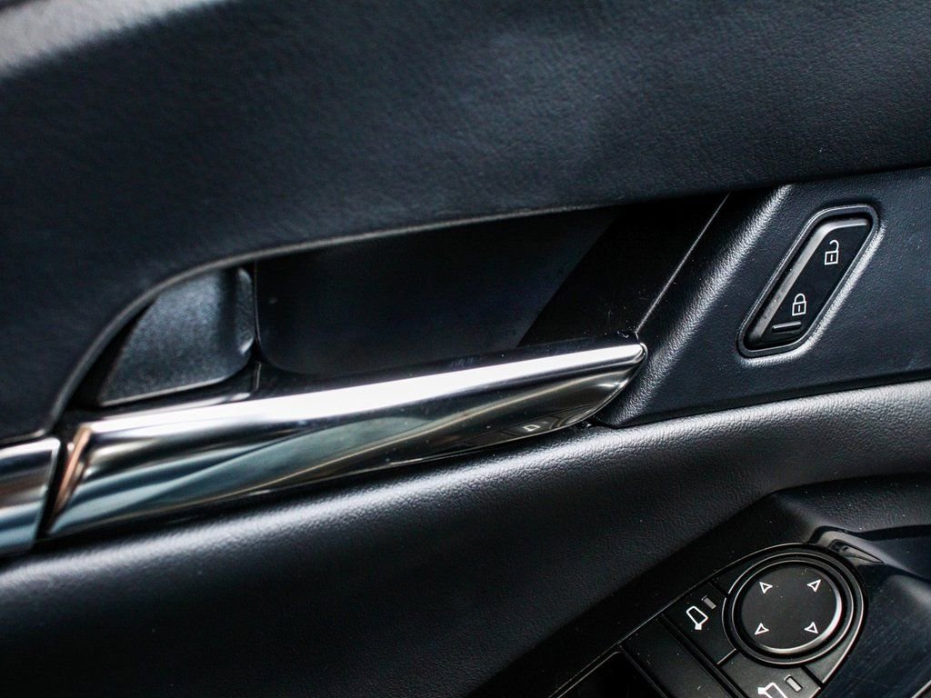 Used 2024 MAZDA CX-30 AWD 2.5 S w/ Preferred Package image 9