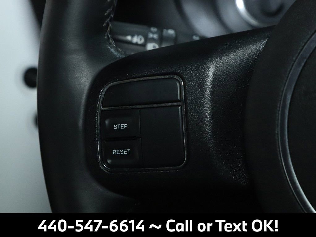 Used 2014 Jeep Wrangler Unlimited Sahara image 31