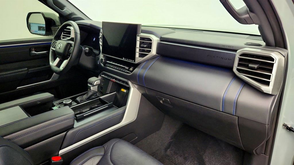 Used 2024 Toyota Sequoia Platinum image 24