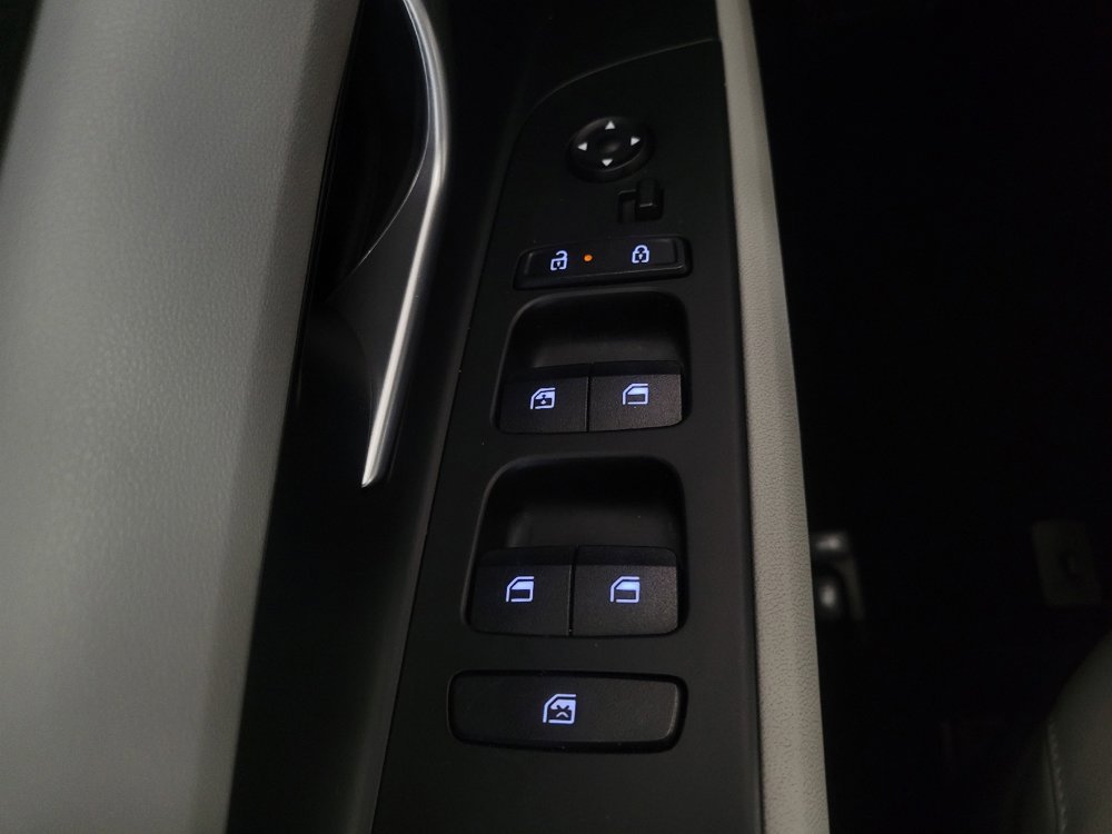 Used 2024 Hyundai Elantra Limited image 27